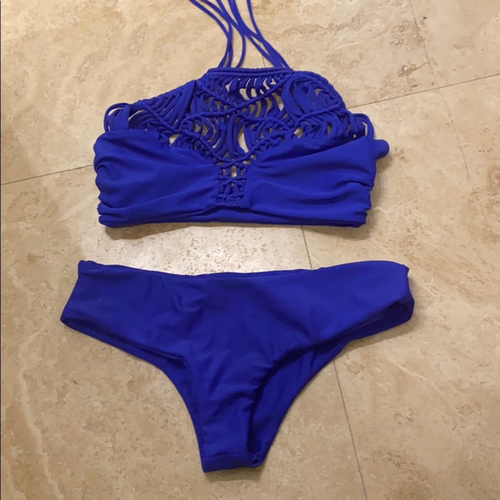 MIKOH SET (worm twice, looks brand new)